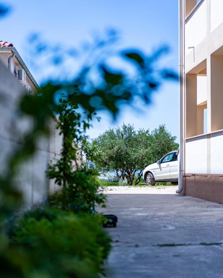 Apartmani Vinko Bibinje Kültér fotó